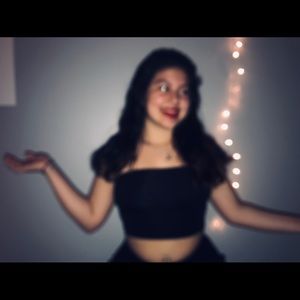 Meet your Posher, Mariela